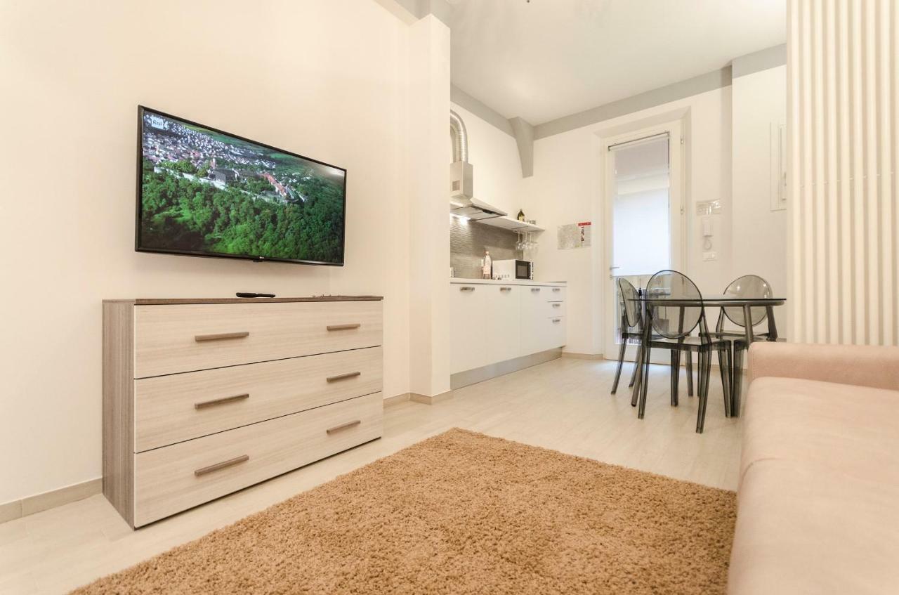 Le Torri Suite, Davanzale Vista Due Torri Bologna Luaran gambar