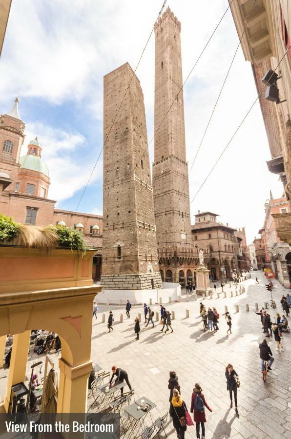Le Torri Suite, Davanzale Vista Due Torri Bologna Luaran gambar